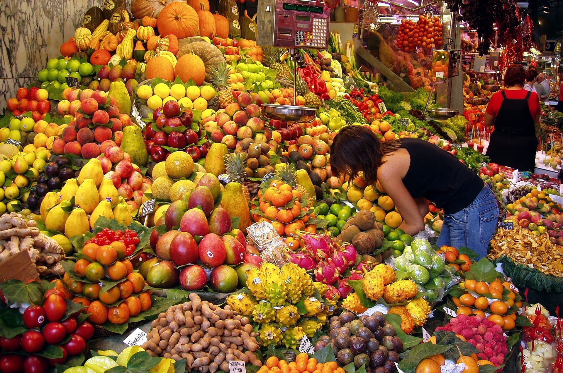 Fruit market stall